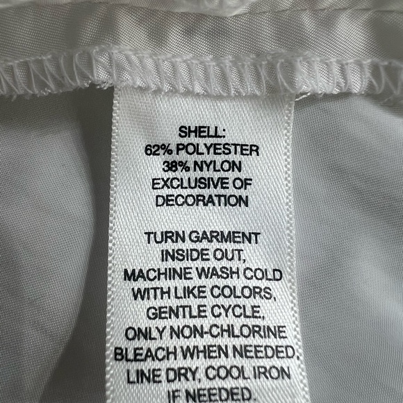 White House Black Market Lightweight White Windbreaker Jacket. size 8 - Picture 13 of 14